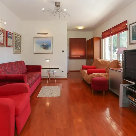 Casa Zorana-alba Apartment