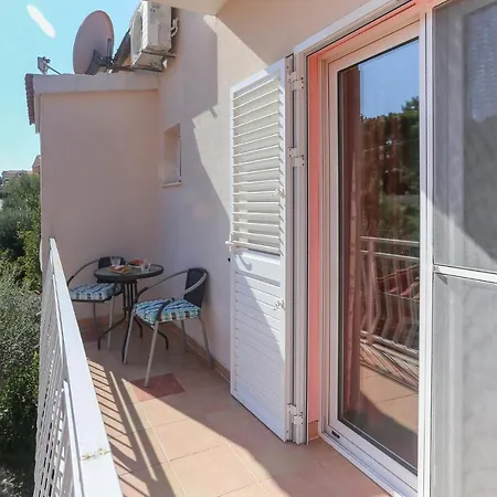 Casa Zorana-alba Apartment *