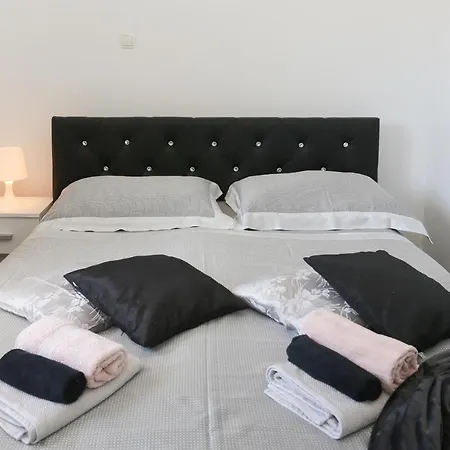 Casa Zorana-alba Apartamento *