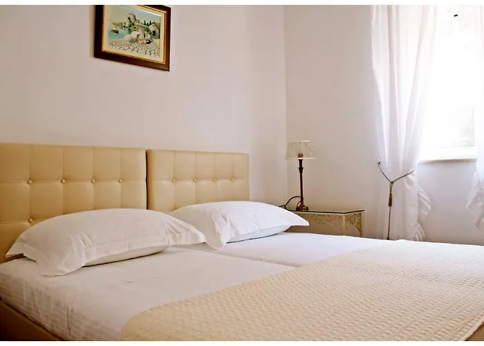 Casa Zorana-alba *