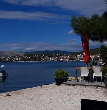 Casa Zorana-alba Apartment